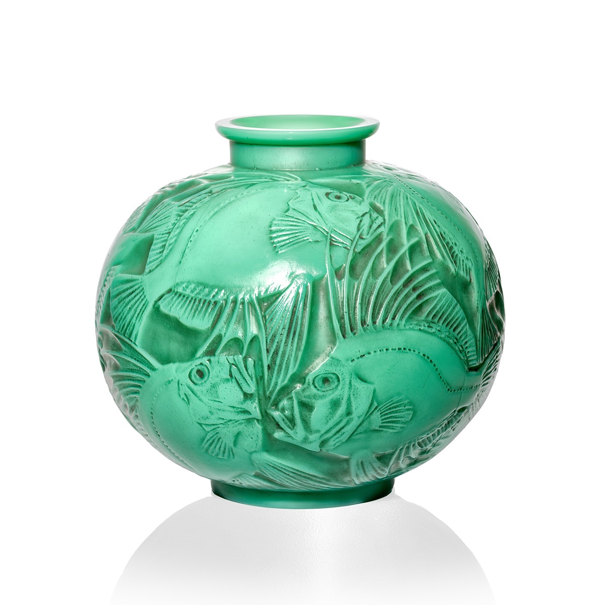 RENÉ LALIQUE (FRENCH 1860-1945) | POISSONS VASE, NO. 925 | Sold for £25,200 + fees