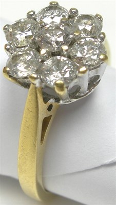 Lot 162 - An 18ct gold mounted diamond set suite