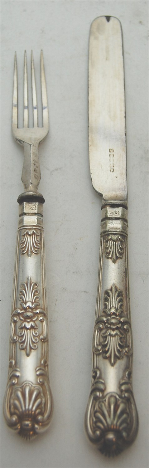 Lot 232 - A set of  six Chinese export fruit knives and forks