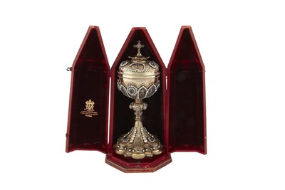 Lot 170 - TANFANI - a jewelled silver gilt ciborium and cover