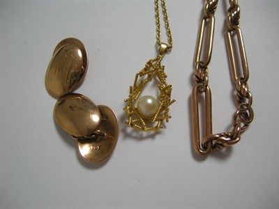 Lot 70 - A group of gold jewellery to include