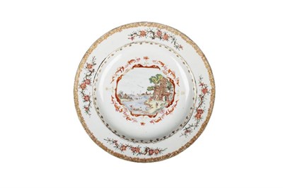 Lot 197 - SET OF TWELVE CHINESE EXPORT FAMILLE ROSE PLATES