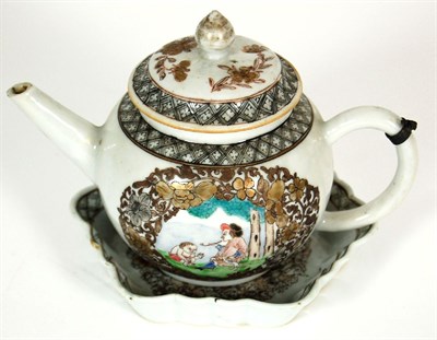 Lot 178 - CHINESE EXPORT POLYCHROME PAINTED TEAPOT, COVER AND SPOON STAND