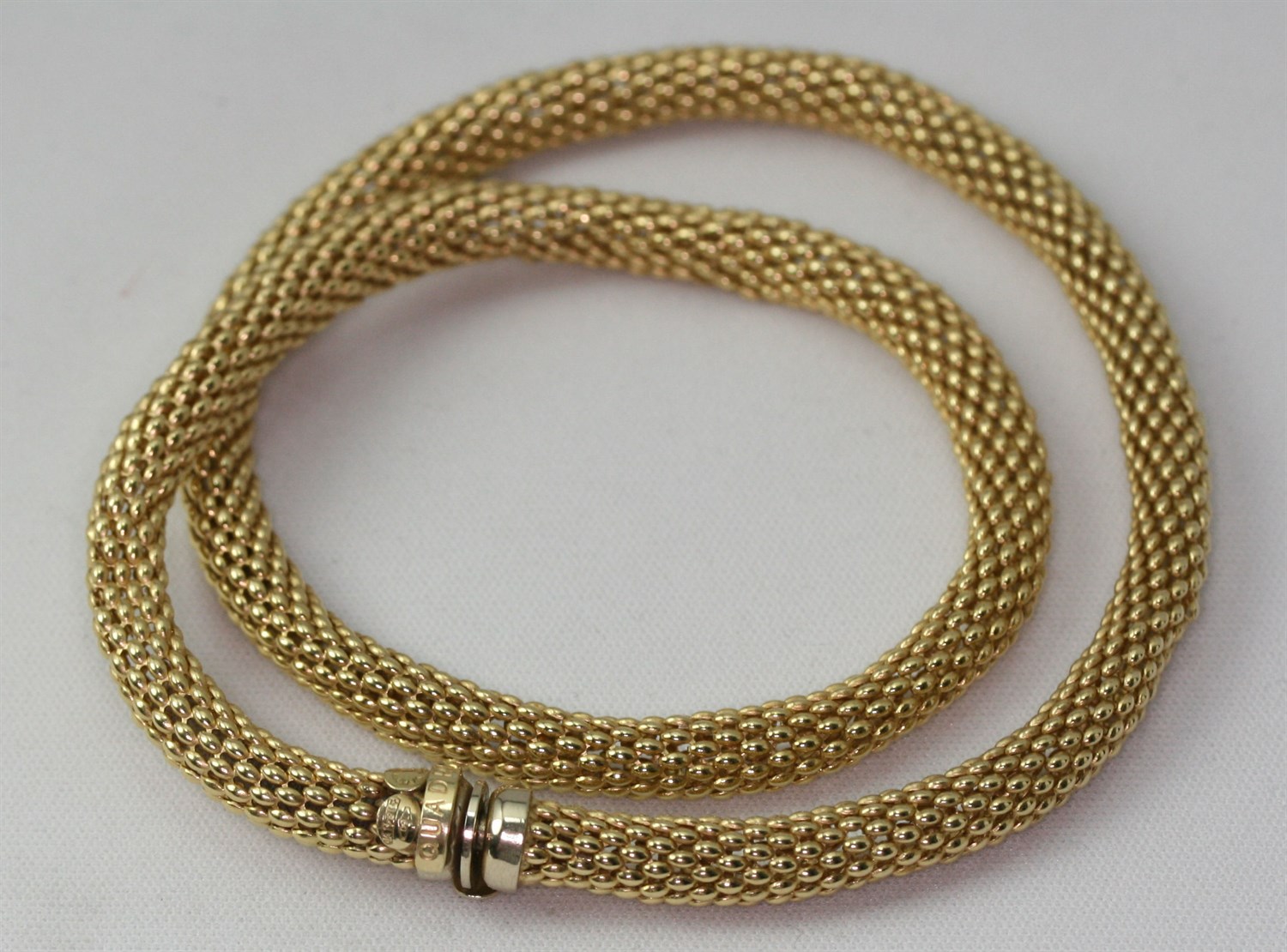 Lot 123 - A fancy link necklace