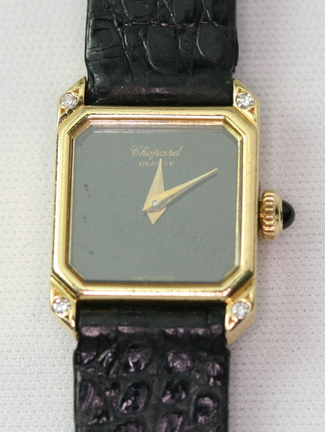 Lot 114 - CHOPARD - a lady's 18ct gold wrist watch