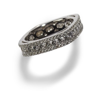 Lot 64 - A diamond set full-eternity ring