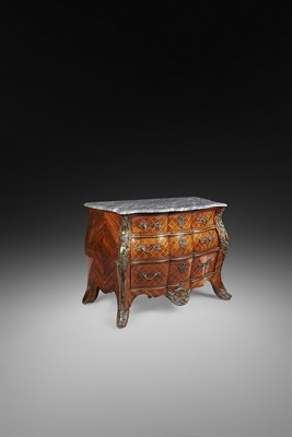 Lot 122 - FINE GERMAN PARQUETRY AND GILT BRONZE MOUNTED BOMBE COMMODE