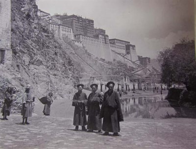 Lot 228 - Tibet - Younghusband Expedition photographs - Ray, Major MacCarthay