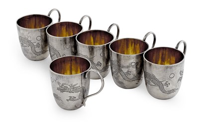 Lot 91 - SET OF SIX CHINESE EXPORT SILVER TOT CUPS