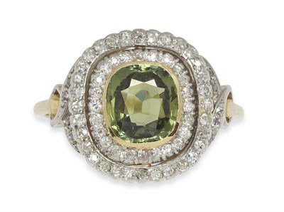 Lot 314 - An early 19th century green sapphire and diamond set ring