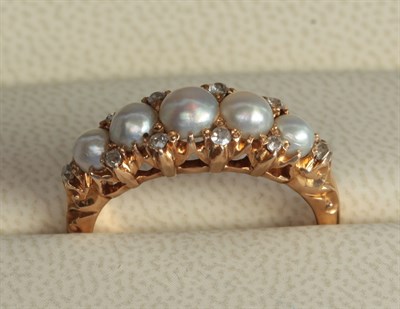 Lot 38 - A pearl set ring