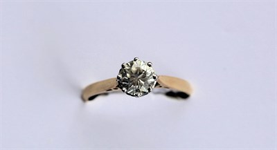 Lot 210 - An 18ct gold mounted diamond solitaire ring