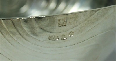 Lot 3 - ADRIAN HOPE - A set of five 'water pattern' nesting bowls