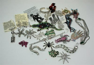 Lot 65 - A collection of paste set costume jewellery