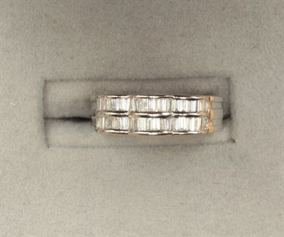 Lot 177 - A diamond set ring