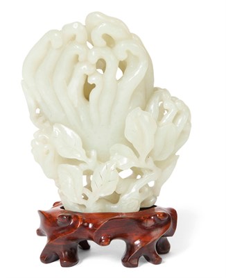 Lot 163 - A JADE FINGER CITRON ON STAND