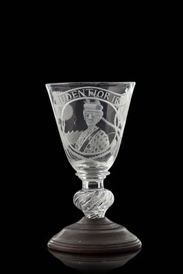 Lot 5 - The Fingask ‘King over the water’ wine glass
