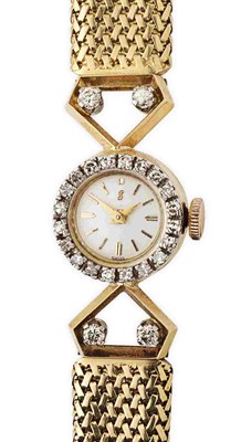 Lot 123 - A ladies cocktail watch