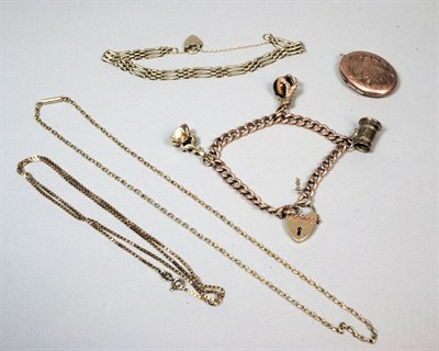 Lot 71 - A collection of 9ct gold jewellery
