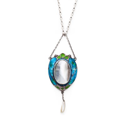 Lot 130 - An Arts and Crafts silver and enamel pendant