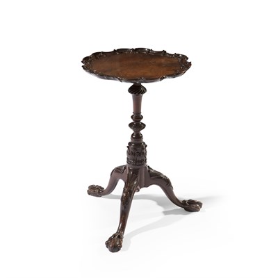 Lot 94 - A GEORGE III STYLE MAHOGANY KETTLE STAND