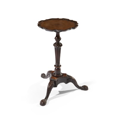 Lot 102 - A GEORGE III STYLE MAHOGANY KETTLE STAND