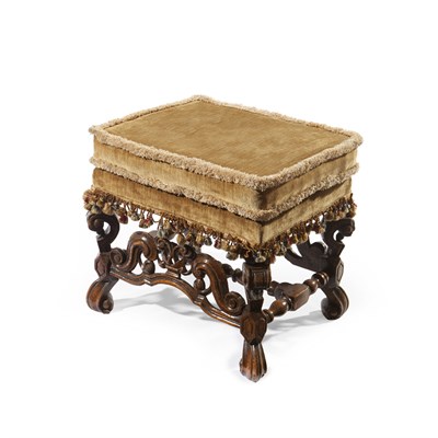 Lot 108 - A WILLIAM AND MARY BEECH AND WALNUT STOOL