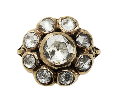 Lot 22 - A mid 19th century diamond set cluster ring