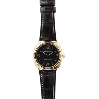 Lot 109 - PANERAI - A gentleman's 18ct rose gold wrist watch