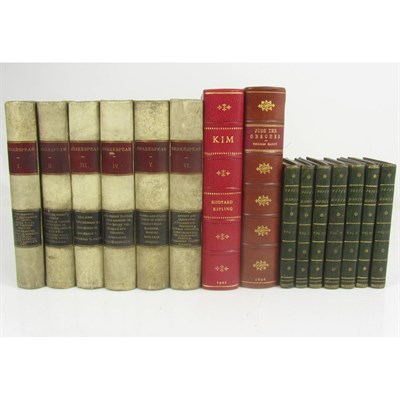 Lot 122 - A collection of classic literature