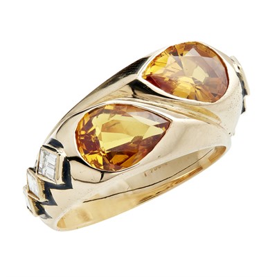 Lot 106 - A French yellow sapphire and diamond set ring