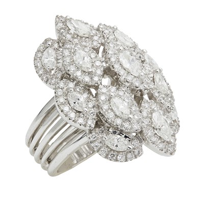 Lot 42 - A diamond cocktail ring