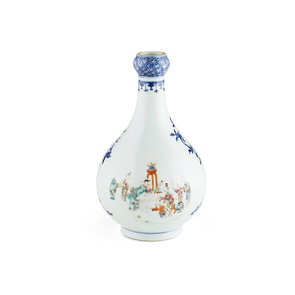 Lot 107 - FAMILLE ROSE DECORATED BLUE AND WHITE VASE