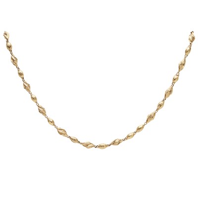Lot 55 - A Victorian fancy link necklace