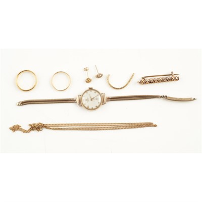 Lot 310 - A collection of gold jewellery