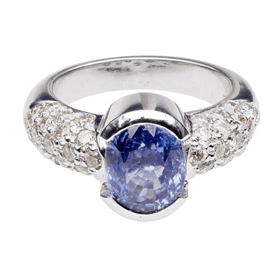 Lot 219 - A sapphire and diamond set cocktail ring