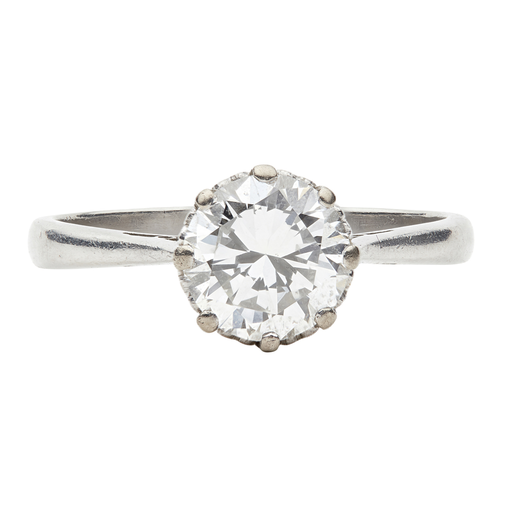 Lot 81 - A single stone diamond ring