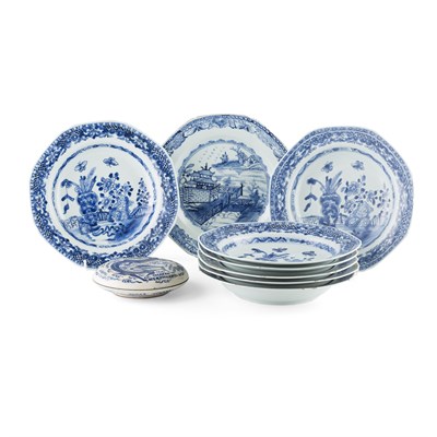 Lot 90 - COLLECTION OF EIGHT BLUE AND WHITE DISHES