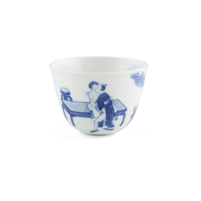 Lot 97 - BLUE AND WHITE 'EROTIC' TEA CUP