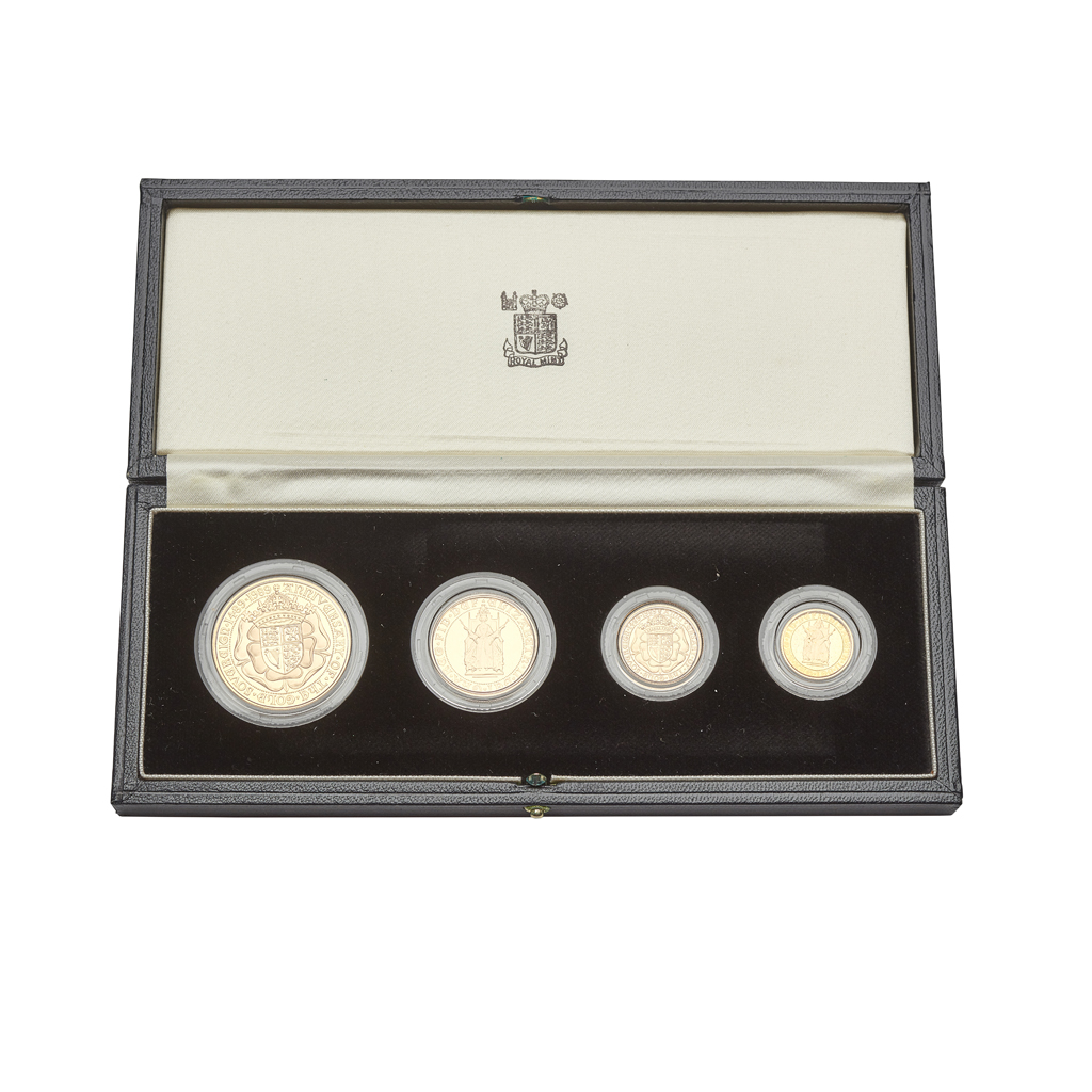 271J - G.B. - A Royal Mint cased set of four gold proof coins, 500th Anniversary set