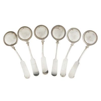 Lot 256 - DUNDEE - A SET OF SIX SCOTTISH PROVINCIAL TODDY LADLES