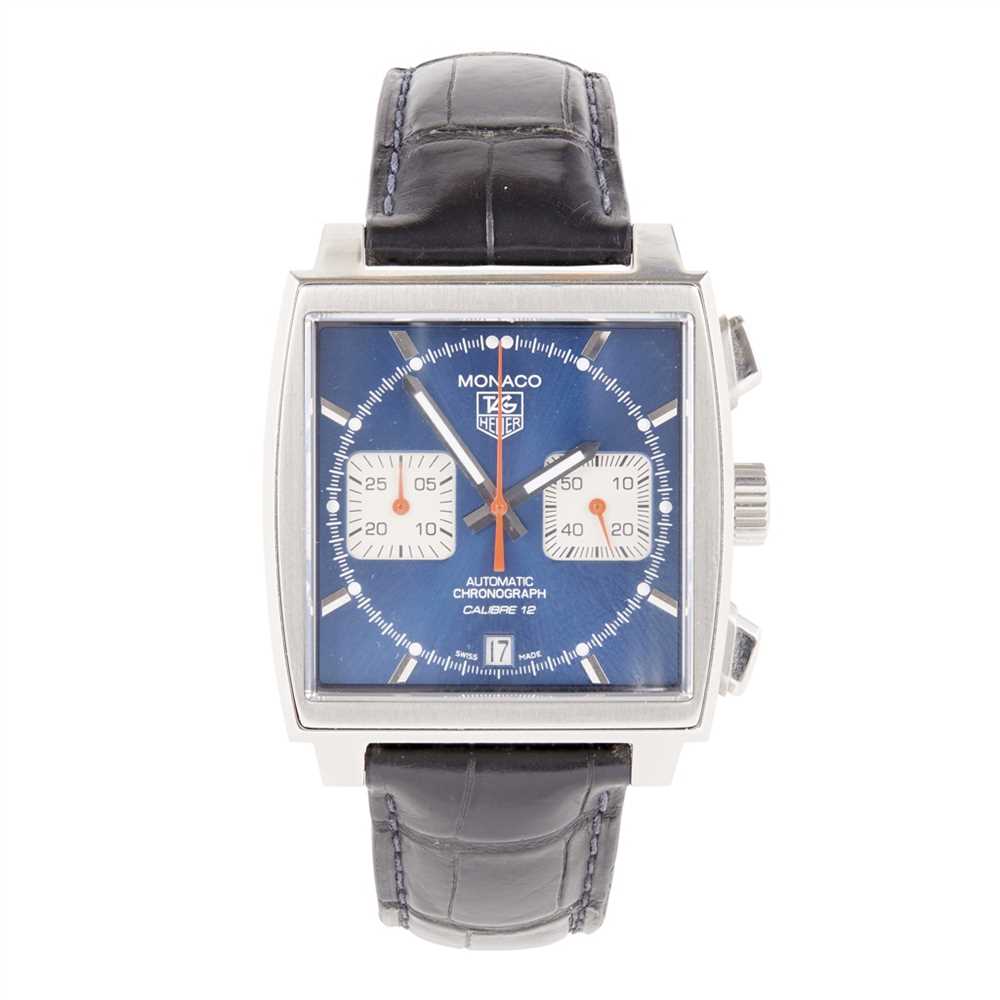 Lot 336 - A gentleman's stainless steel cased chronograph, Tag Heuer