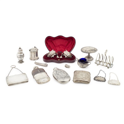 Lot 428 - A collection of miscellaneous silver