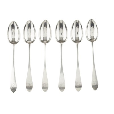 Lot 249 - DUNDEE - A SET OF SIX SCOTTISH PROVINCIAL DESSERT SPOONS