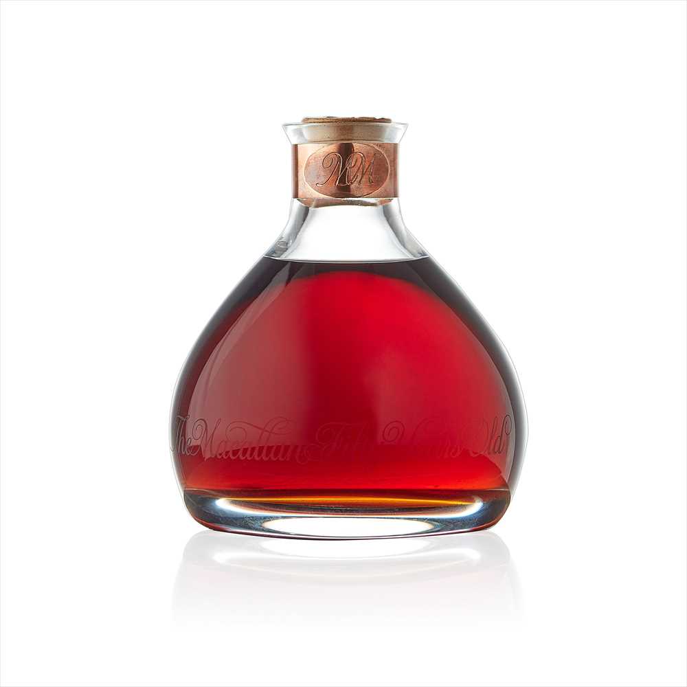 Lot 32 - THE MACALLAN 1949 50 YEAR OLD DECANTER