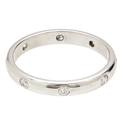 Lot 192 - A diamond set ring, Tiffany & Co