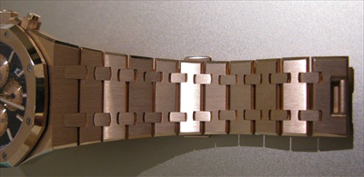 Lot 307 - A gentleman's 18ct gold chronograph, Audemars Piguet