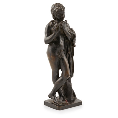 Lot 417 - AFTER THE ANTIQUE, ITALIAN OR FRENCH BRONZE FIGURE OF A YOUNG SATYR PLAYING THE FLUTE