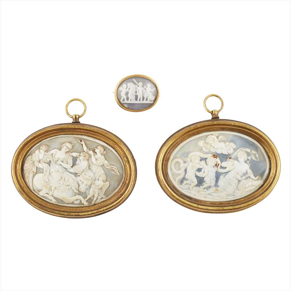 Lot 418 - TWO HARDSTONE-CARVED CAMEOS