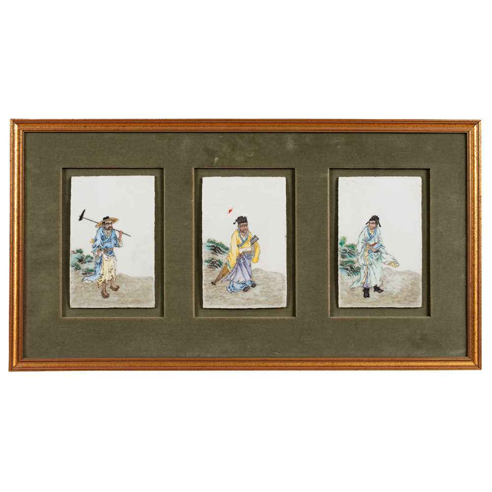 Lot 255 - THREE FAMILLE ROSE 'CHINESE MEN' PORCELAIN PLAQUES